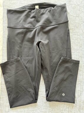 Lululemon wunder train black Sz 12 25in
